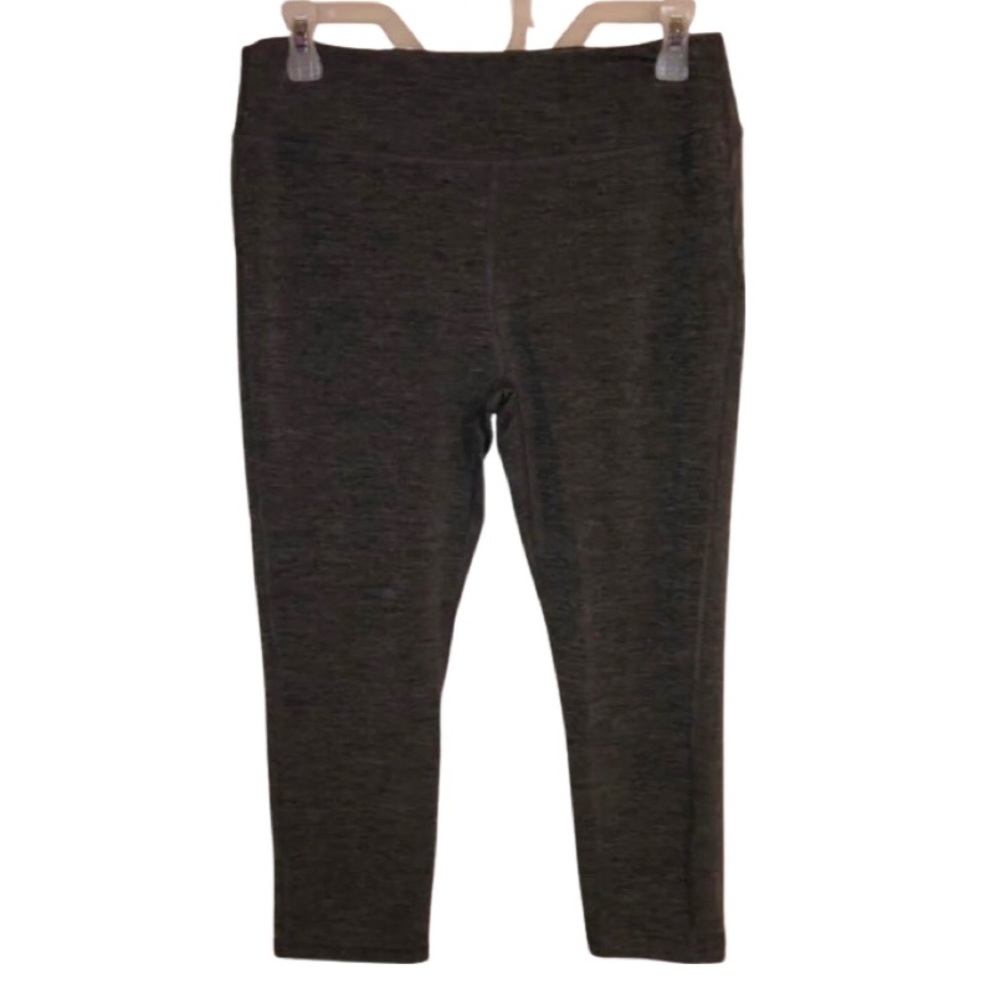 Marika Sport Grey Capri Yoga Leggings